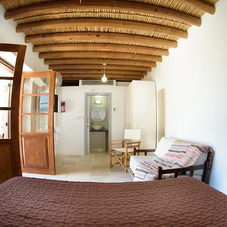 Nature House Country house *